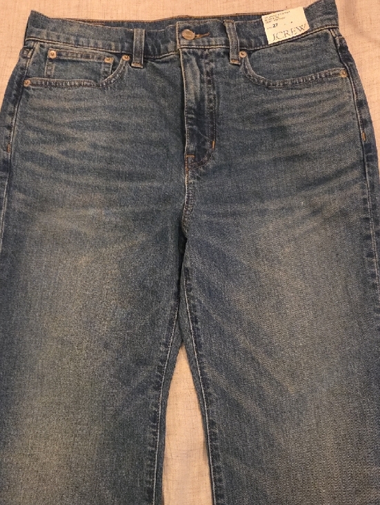 J. Crew | Charley Kickout Cropped Jean in Kate Wash, Size 27 - Picture 9 of 11
